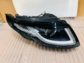 2016 Land Rover Range Rover Evoque Right Bi Xenon Headlight.