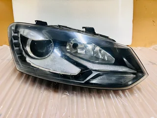 2010-2014 Volkswagen Polo 6R/6C Right Xenon Headlight.