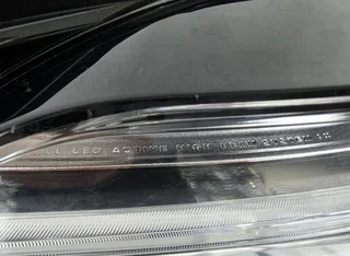 2019 2020 Volvo S60 V60 LED Left Headlight OEM 32228866.