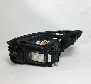 Mercedes-Benz W257 CLS Class CLS350 CLS450 LED Right Headlight OEM A2579063002