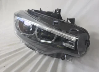 BMW 4 Series F32,F33,F36,F80,F82,F83 LCI LED Headlight RIGHT GENUINE 7478152
