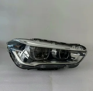 BMW X1 F48 F49 Right LED Headlight 2016-2019