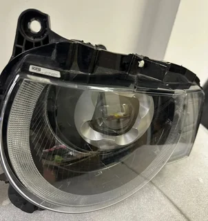 LAND ROVER DEFENDER HEADLIGHT PASSENGER LEFT SIDE LED HEADLIGHT L8B213W030GJ