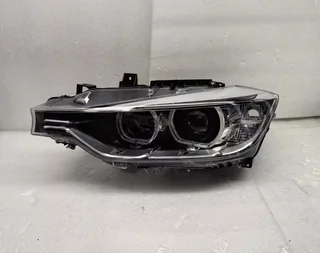 BMW 3 Series F30 F31 F35 Xenon left headlight 2013-2019