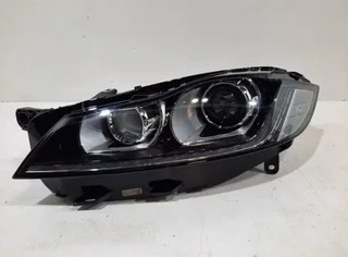 Jaguar XF Left Xenon Headlight 2016 2017 2018 2019