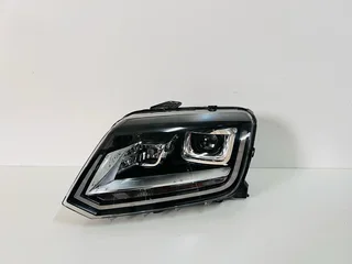 2017 Volkswagen Amarok Left Bi-Xenon LED Headlight.
