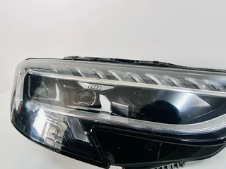 Audi A8 D5 Matrix LED Right (Driver Side) Headlight – Genuine (Part No. 4N0941080B)