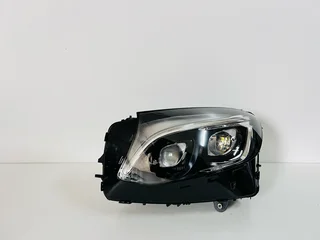 Mercedes-Benz GLC200 GLC300 GLC63 Left  LED Intelligent Headlight – OEM