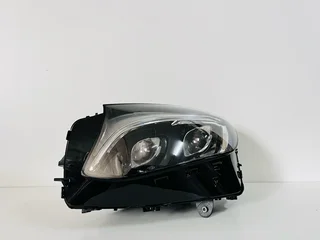 Mercedes-Benz GLC200 GLC300 GLC63 Left  LED Intelligent Headlight – OEM