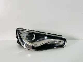 Audi A1 8XA 8XF HID Xenon Right Headlight (2011–2018) – Genuine OEM
