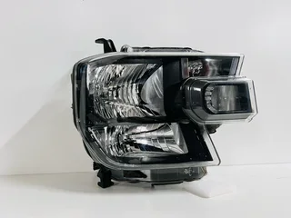 2022–2025 Ford Ranger T9 Right (Driver Side) Headlight.