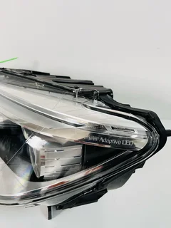 BMW 7 Series F01/F02 LCI (Facelift models 2012–2015) Left Full Adaptive LED Headlight Assembly.