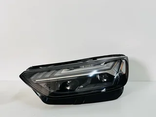 Left (Passenger Side) Full LED Headlight 2021–2023 Audi Q5 and SQ5.