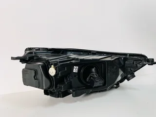 Left (Passenger Side) Full LED Headlight 2021–2023 Audi Q5 and SQ5.