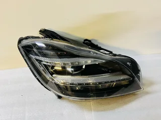 Mercedes-Benz CLS500 / CLS550 / CLS63 AMG W218 — Right (Driver Side) LED Intelligent Light System He