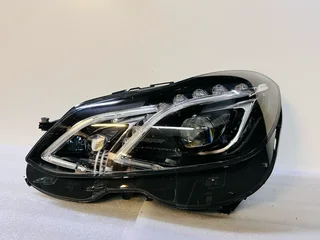 Mercedes-Benz W212/S212 E-Class Left (Passenger Side) Full LED Headlight – Genuine OEM.