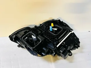 Mercedes-Benz W212/S212 E-Class Left (Passenger Side) Full LED Headlight – Genuine OEM.