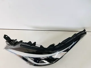 Toyota C-HR Hybrid Left Passenger Side Full LED Headlight – 81110-F4190
