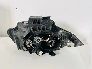 BMW 1 Series E82 / E87 / E88 LCI Left Xenon Headlight – Part No. 7263754