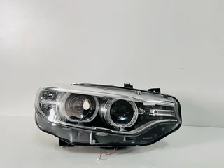 BMW 4 Series F32 F33 F36 / M3 M4 Right (Driver Side) Xenon Headlight – Genuine OEM