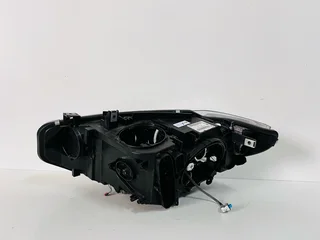 BMW 4 Series F32 F33 F36 / M3 M4 Right (Driver Side) Xenon Headlight – Genuine OEM