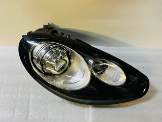 Porsche Panamera 970 Right Xenon Headlight 2014–2016 – OEM 97063107074