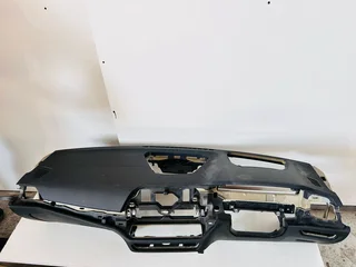 BMW G20 / G21 / G22 / G23 Dashboard – OEM Genuine Interior Panel	•	Genuine OEM Part