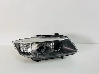 BMW 3 Series E90 / E91 LCI Right (Driver Side) Xenon Headlight – Genuine OEM.