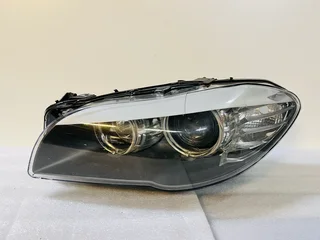 2010–2013 BMW 5 Series / M5 F10 F11 – Left (Driver Side) Xenon HID Headlight