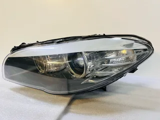 2010–2013 BMW 5 Series / M5 F10 F11 – Left (Driver Side) Xenon HID Headlight