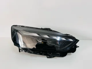 Audi A5 F5A / F5F LED Laser Right & Left Headlight (2017–2024) – Black Edition.