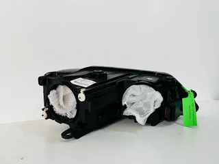 2011–2015 Volkswagen Jetta MK6 Left (Driver Side) LED-Xenon Headlight.