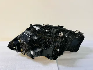 BMW 5 Series G30 G31 G38 F90 ICON Adaptive LED Headlight – Right (Genuine OEM | 7214961)