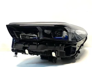 OEM BMW 5 Series G60/G61 M &amp; i5 – Full LASER LED Headlight Set (Left &amp; Right)