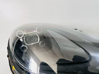 PORSCHE MACAN 95B FACELIFT – Right (Driver Side) LED Headlight | OEM 2019