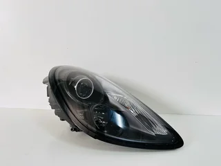 Porsche 981 Gt4 Boxster / Cayman 2012–2016 – Right (driver Side) Xenon Headlight