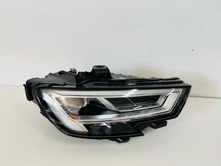 Audi A3 / S3 / RS3 Right Driver Side Matrix LED Headlight – OEM