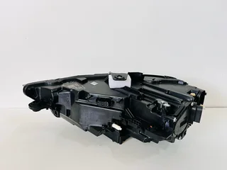 Audi A3 / S3 / RS3 Right Driver Side Matrix LED Headlight – OEM