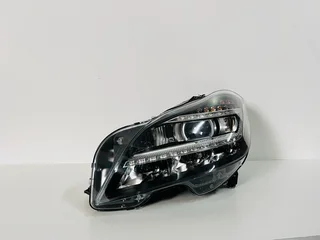 Mercedes-Benz CLS W218 LED Intelligent Lighting System Headlight – Left (Passenger Side)