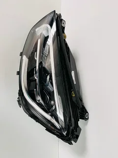 Mercedes-Benz W253 GLC Front Left (Passenger Side) Full LED Headlight / Headlamp