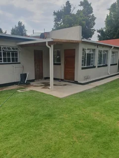 Cottage/garden flat to rent