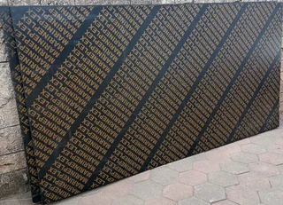 Flimface Shutterplyplastic Coated Plywood Boards 2440x1220 18mm Thick r550