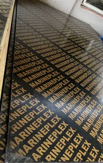 FLIMFACE SHUTTERPLYPLASTIC COATED PLYWOOD BOARDS 2440X1220 18MM THICK R550