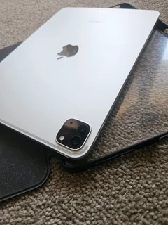 iPad Pro 11-inch 4th Gen M2 512GB Wi-Fi Only