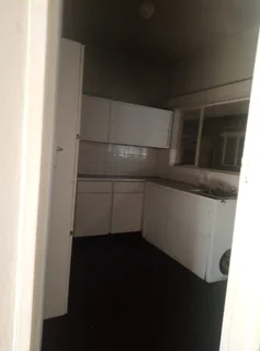 Spacious 1 Bed flats available for rental in Turffontein West