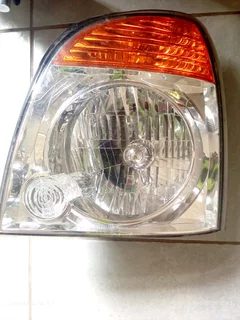 Hyundai h100 Head light (Left side)