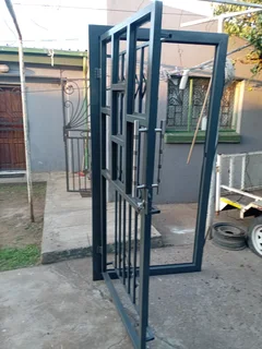 We do welding and fabrication