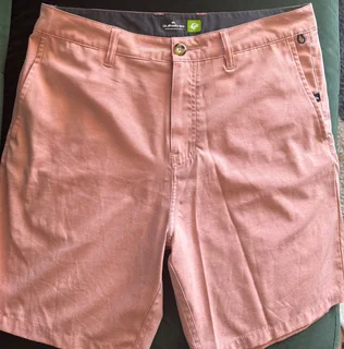 Quicksilver Shorts Size 32