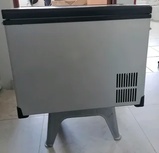 Camping Fridge/Freezer 42L