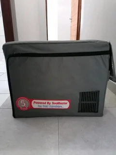 Camping Fridge/Freezer 42L